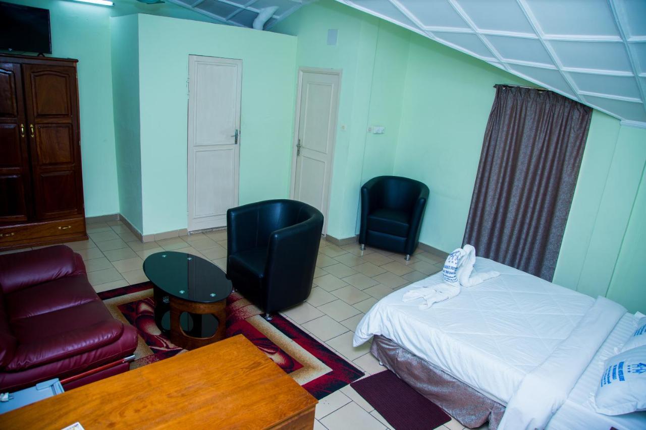 Residence Hoteliere De Moungali Brazzaville Eksteriør billede