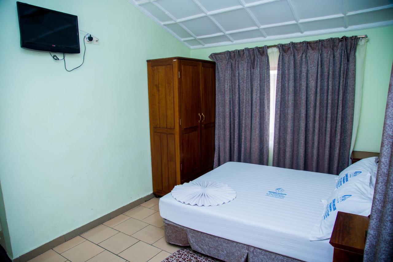 Residence Hoteliere De Moungali Brazzaville Eksteriør billede